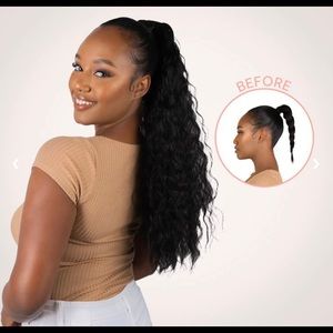 Clip in ponytail